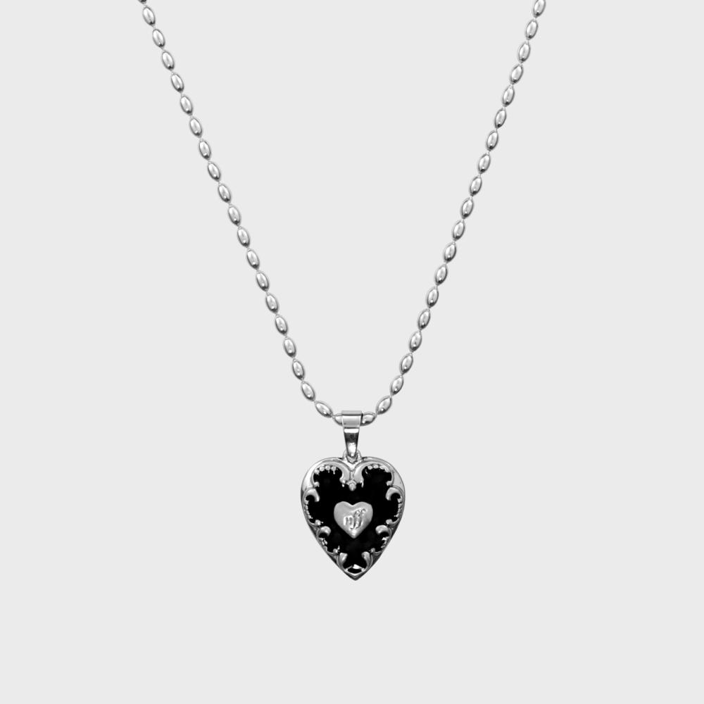 vindemia necklace-black