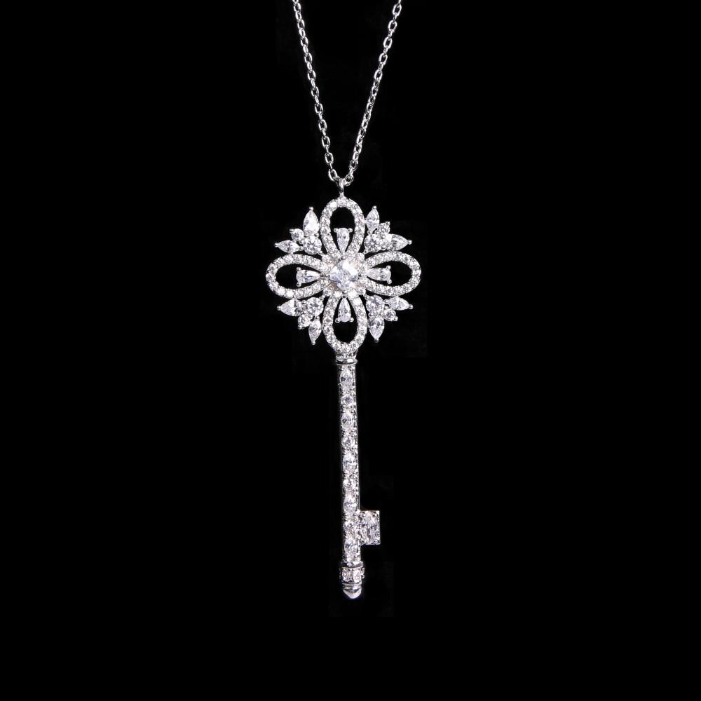 [쏘네] 크리스티나 럭키 키 목걸이, Christina Lucky Key Necklace