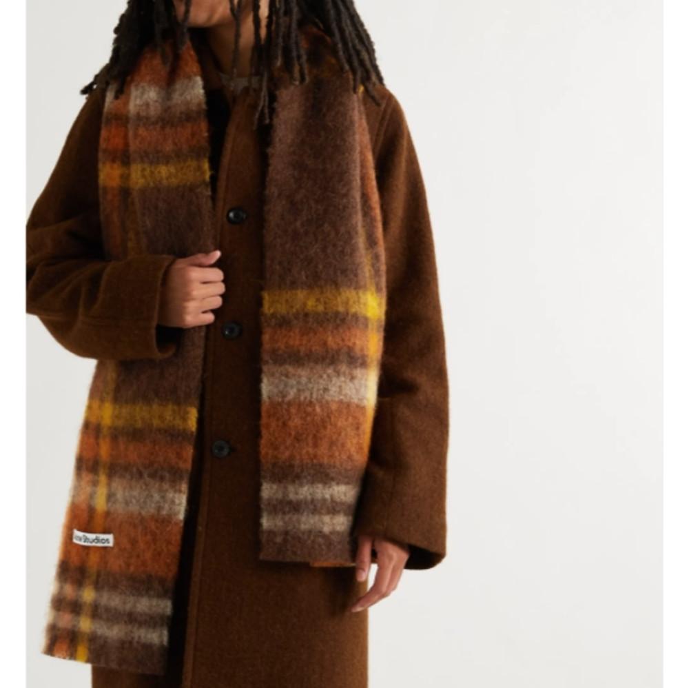 아크네 스튜디오 체크 텍스쳐드 니트 알파카 울 스카프 패치로고 울 머플러 울 목도리 ACNE STUDIOS Logo-Appliquéd Textured-Knit 브라운