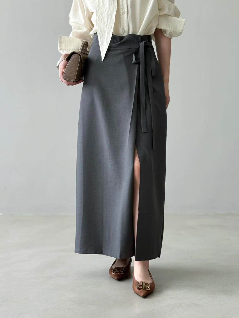 Elizabelle 벨트 트임 스커트