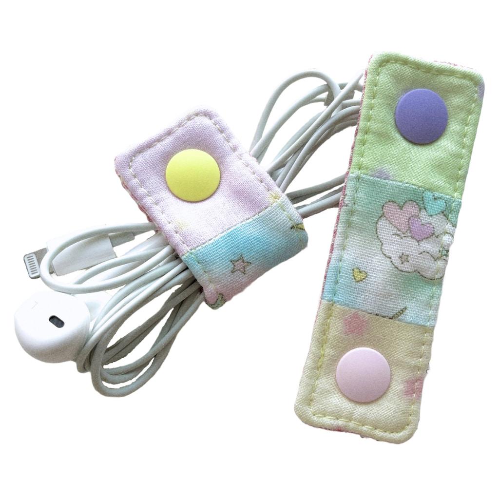cotton candy earphone holder