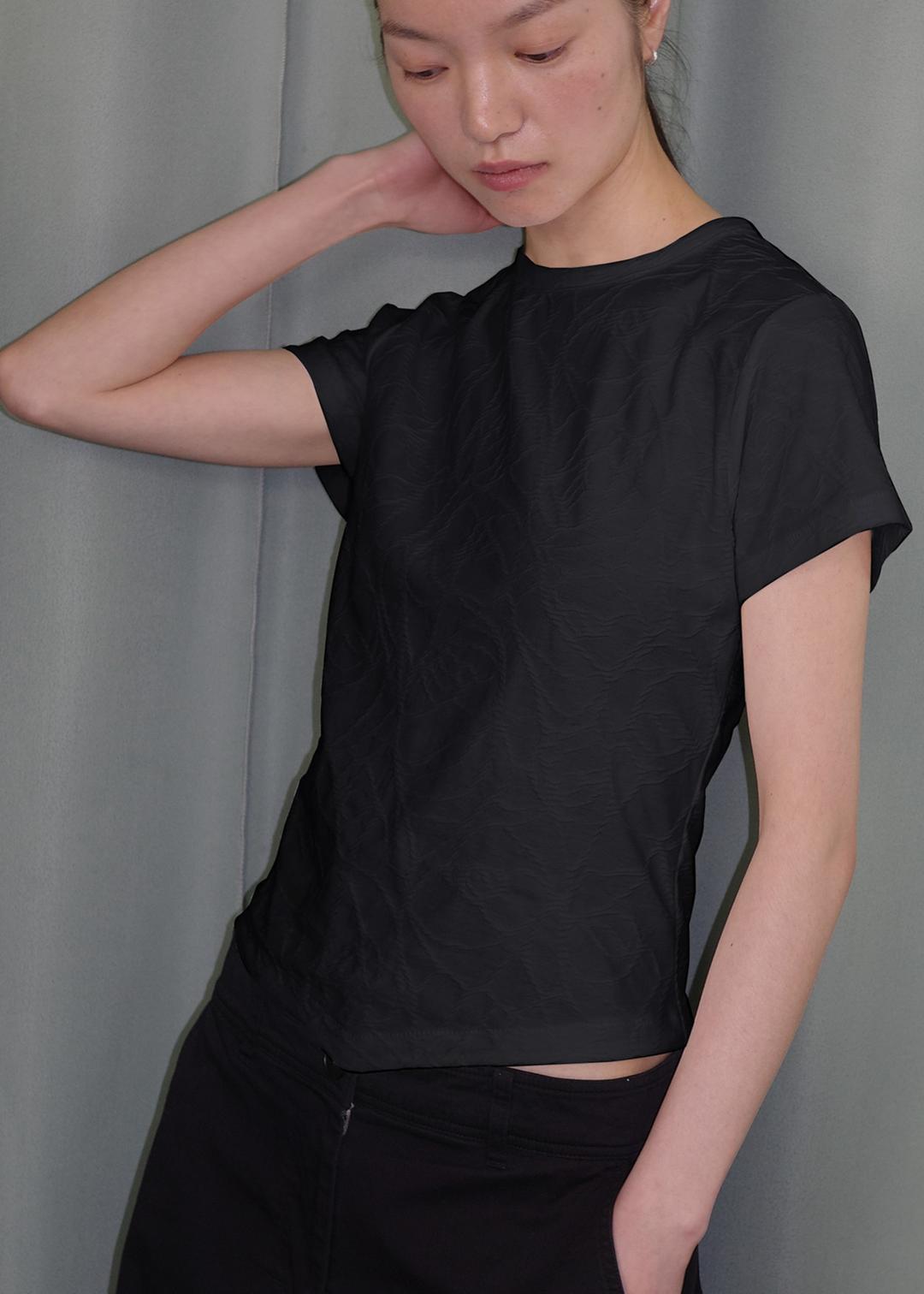 [ 바로배송 ] [ 1차 프리오더 ] V - CUT T [FLOWER BLACK]