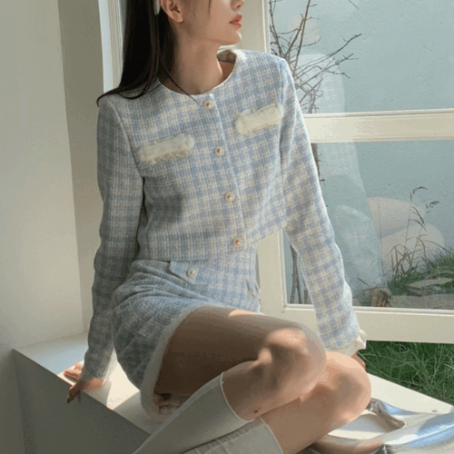 [겨울신상/겨울투피스] 블루 체크 라운드넥 노카라 프릴 트위드 자켓+트위드 미니 스커트 투피스 셋업 세트 가을 겨울 신상 하객룩 데이트룩 연말룩 파티룩