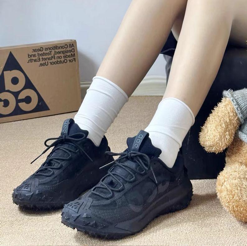 나이키 ACG 마운틴 플라이 2 로우 블랙 DV7903-002
