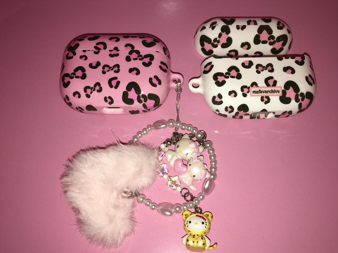 ribbon leopard airpod case (2 types)