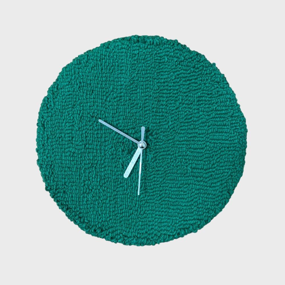 Modern silent tufting wall clock