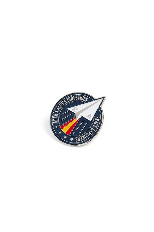 Space explorers badge