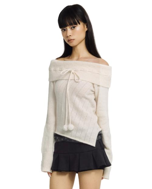 Cotton candy off-shoulder knit (ivory)
