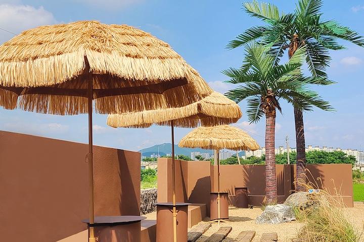 (보관파우치 증정) 밀짚 테슬 파라솔 1.8m