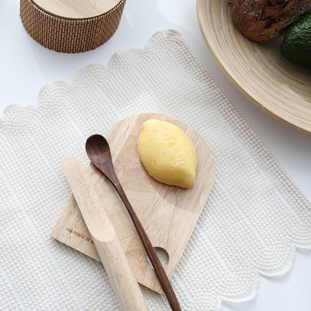 도일리 레이스 테이블매트