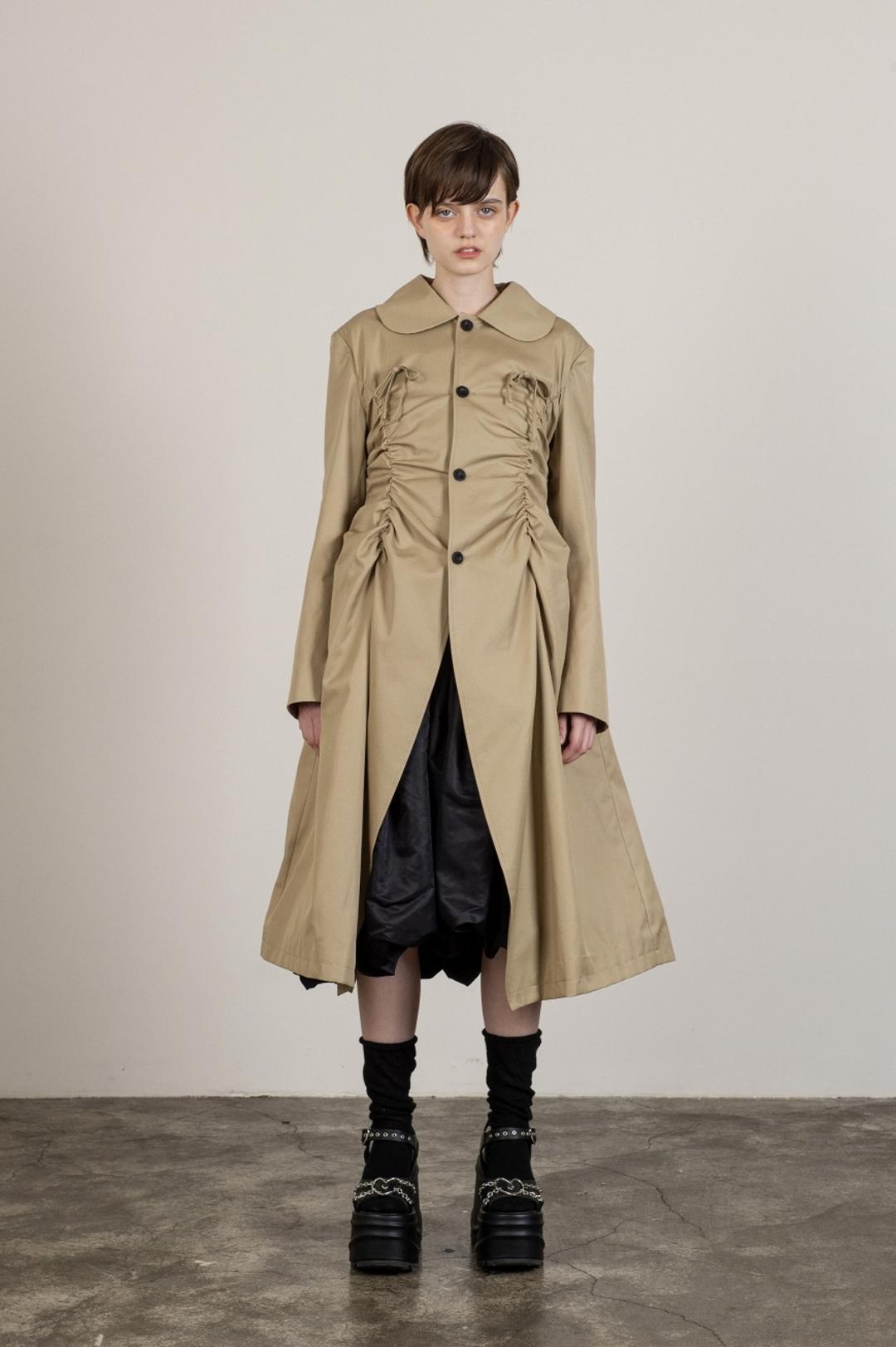 SHIRRING DETAIL COAT