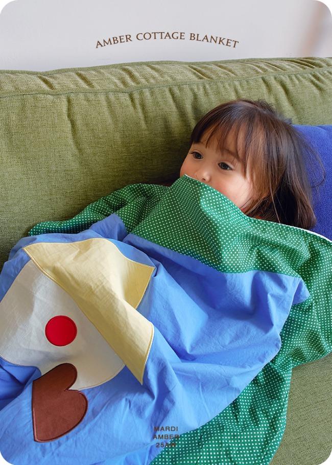 엠버 코티지 블랭킷