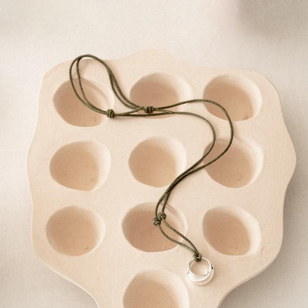 ORA SUADE (OLIVE)