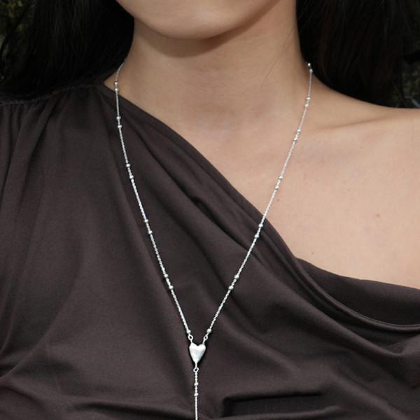 Drop heart necklace