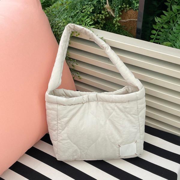 NEW 22 Pound padding bag Ivory
