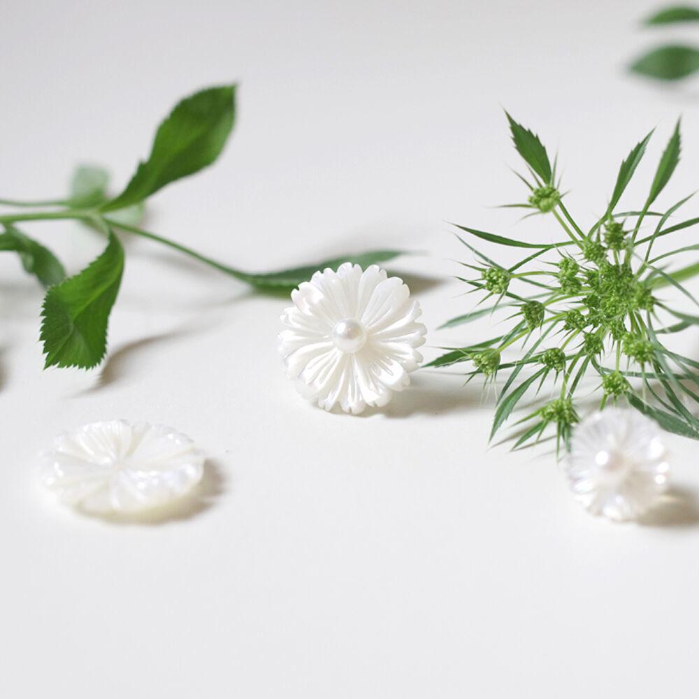 Daisy and Pearls _ 18k 진주 귀걸이 꽃귀걸이