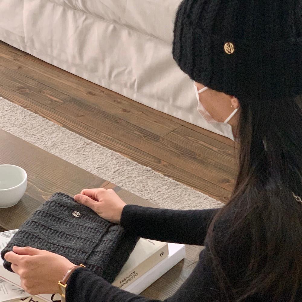 뜨개사계절 시그니처라벨 KNIT 스카시메달