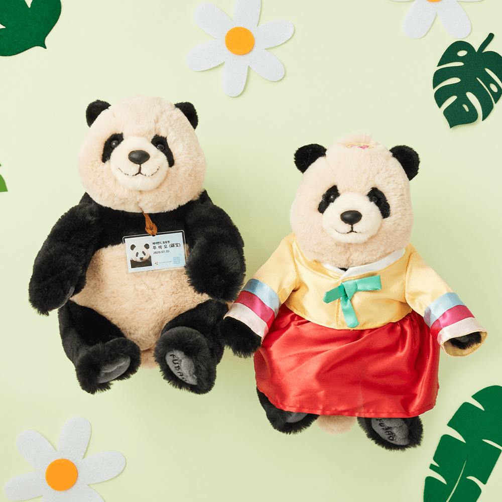 [예약판매] 에버랜드 푸바오 사원증 인형 / 푸바오 한복 인형