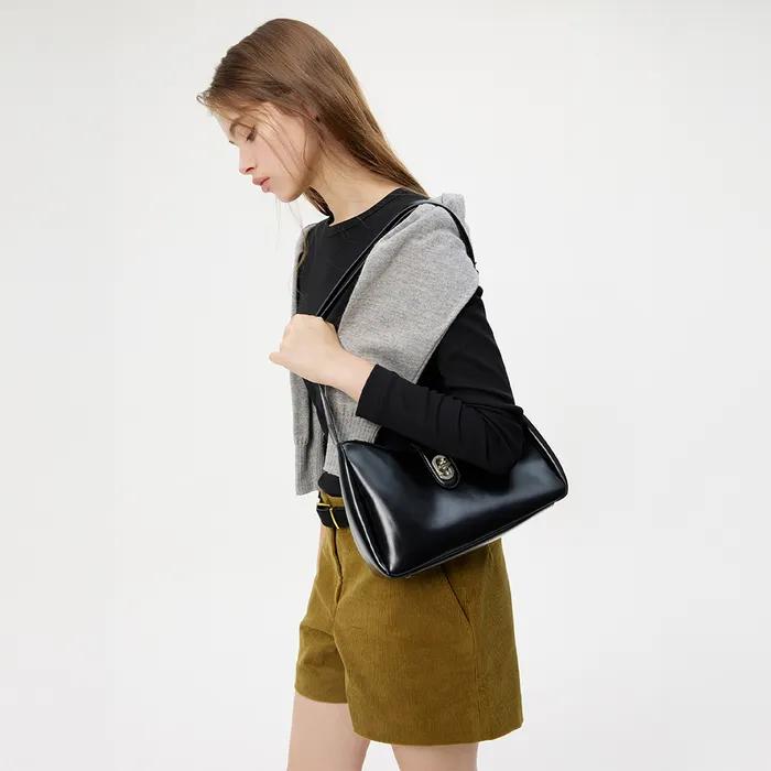 HAZEL SM숄더 BK (JHNCHA5BF972BK980)