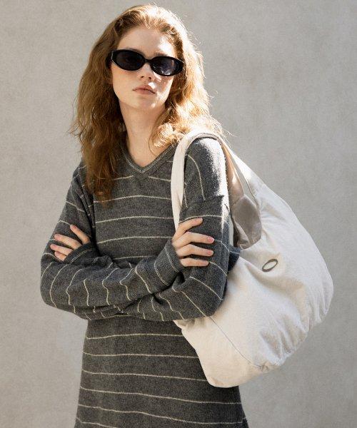 CP2. URBAN VELVET SHOPPER BAG CREAM