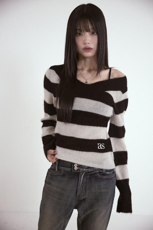 PONY STRIPE KNIT / BLACK