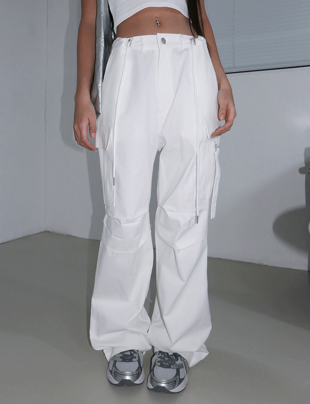 TWO PINTUCK CARGO PANTS / 투 핀턱 카고팬츠