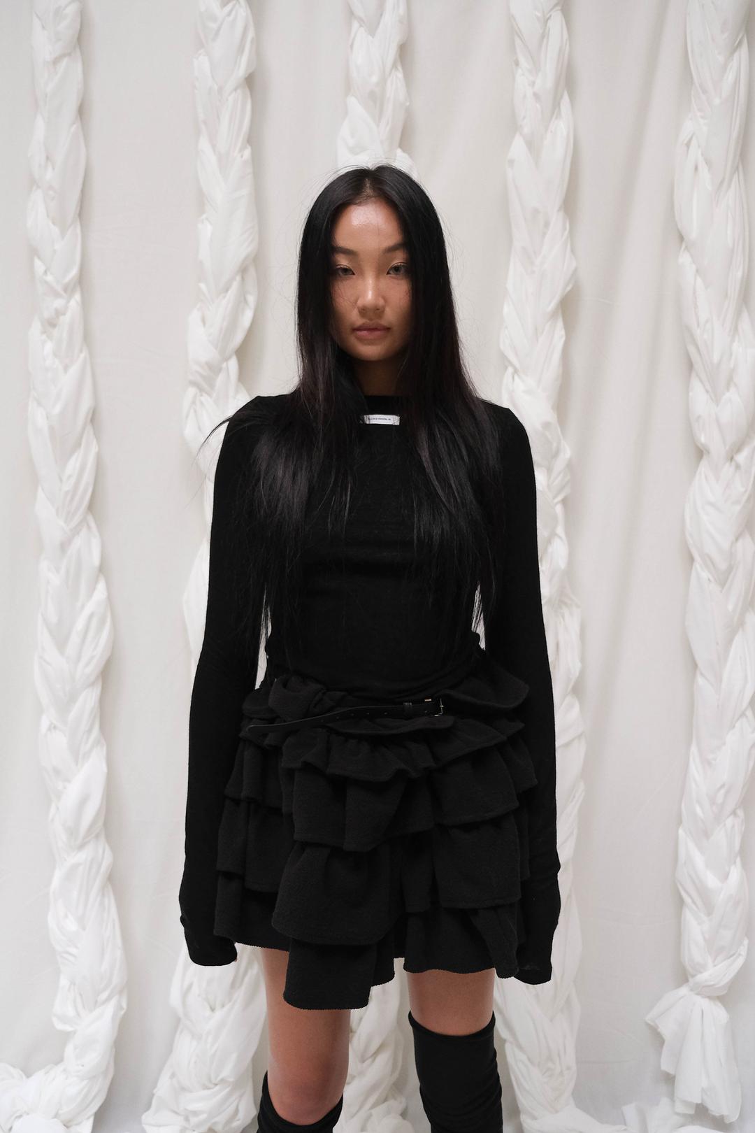 WOOL TENCEL LONG SLEEVE IN BLACK