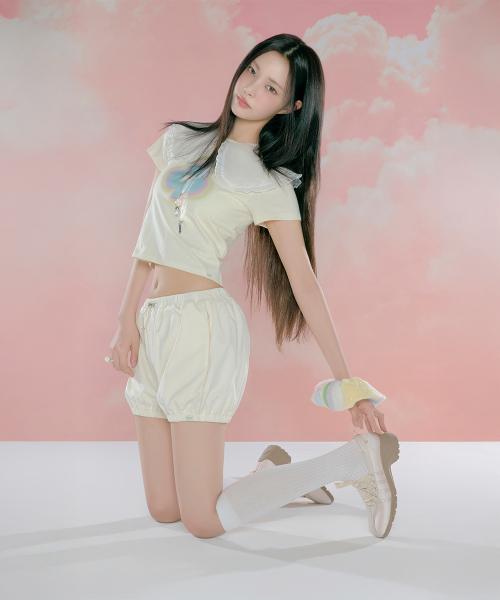 [× ILLIT] BLISS HEEL LACEUP SNEAKERS - PINK BEIGE