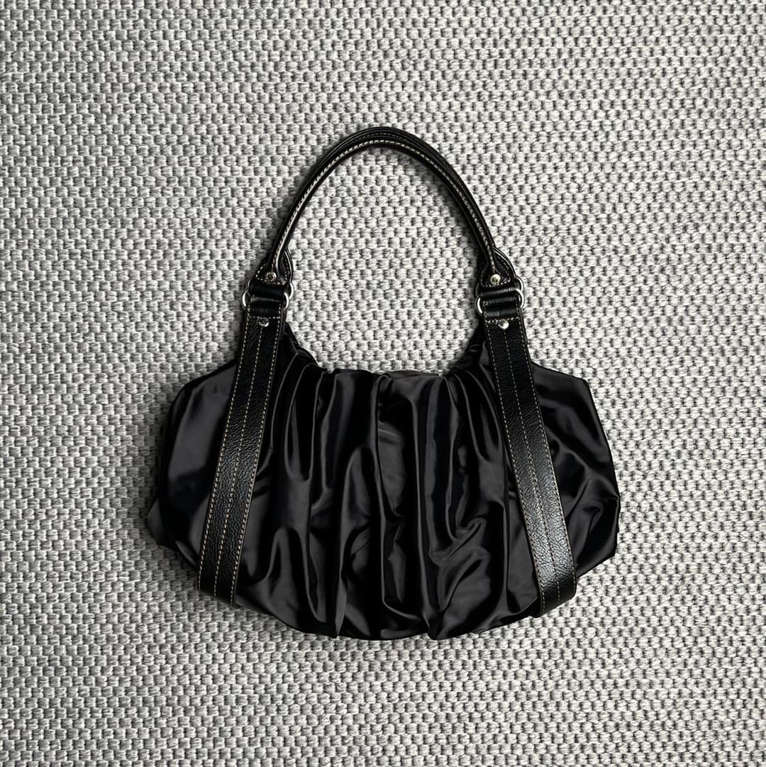 Yohji Yamamoto | 후루츠패밀리