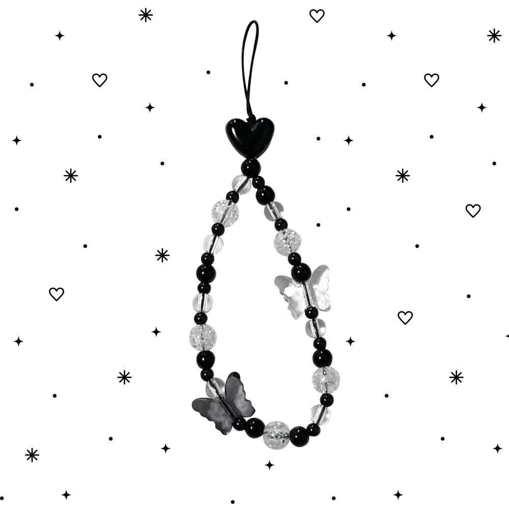 오월의 하늘 • 블랙 나비 하트 비즈 스트랩 키링 핸드폰 줄