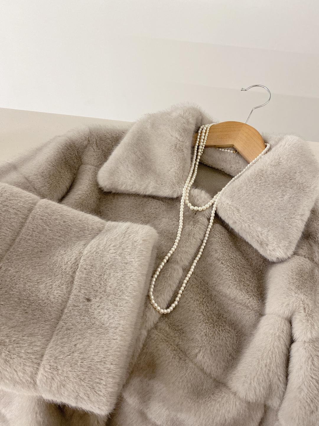 [무배] 브렌다 밍크 와이드 카라 에코퍼 자켓(2color)