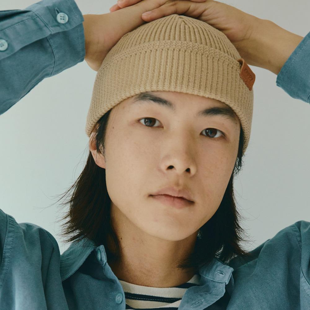 캐피디자인 SHORT BEANIE (BEIGE)