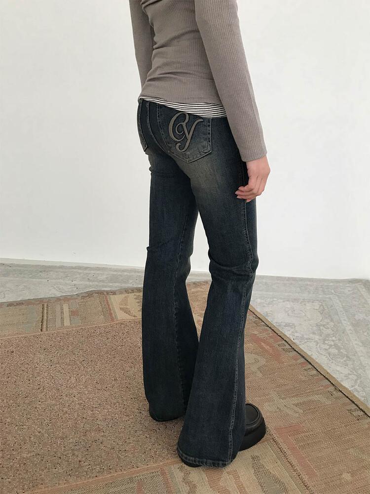 사토미라디오 Embro low boot-cut jeans