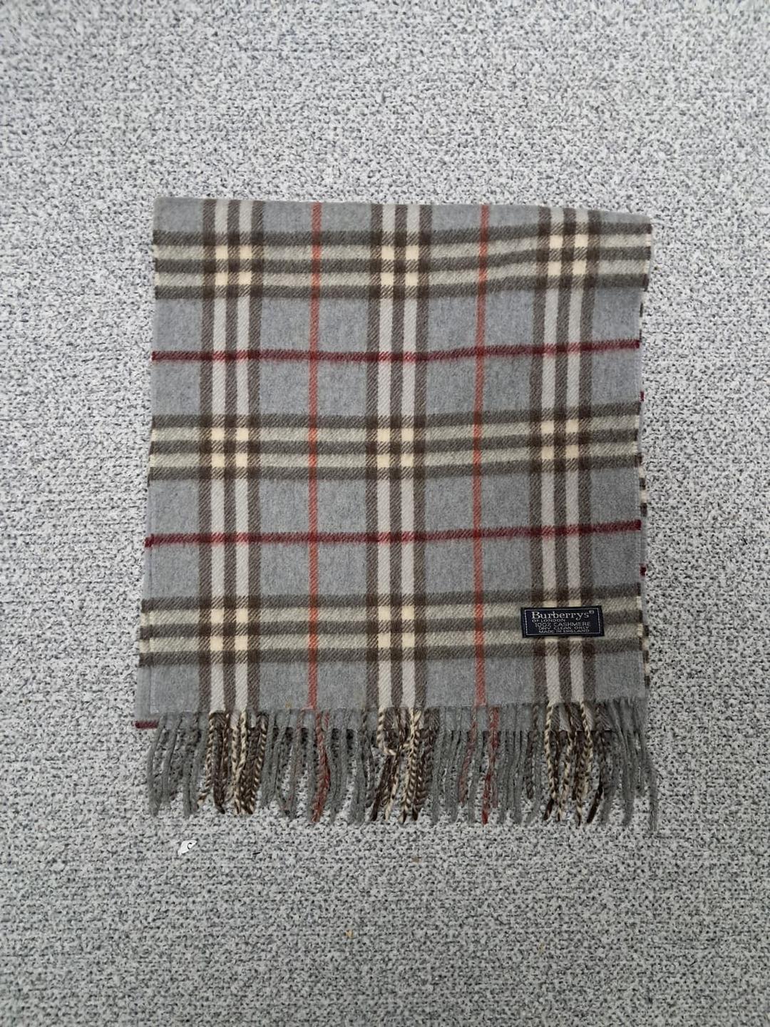 버버리 캐시미어 목도리 | 후루츠패밀리