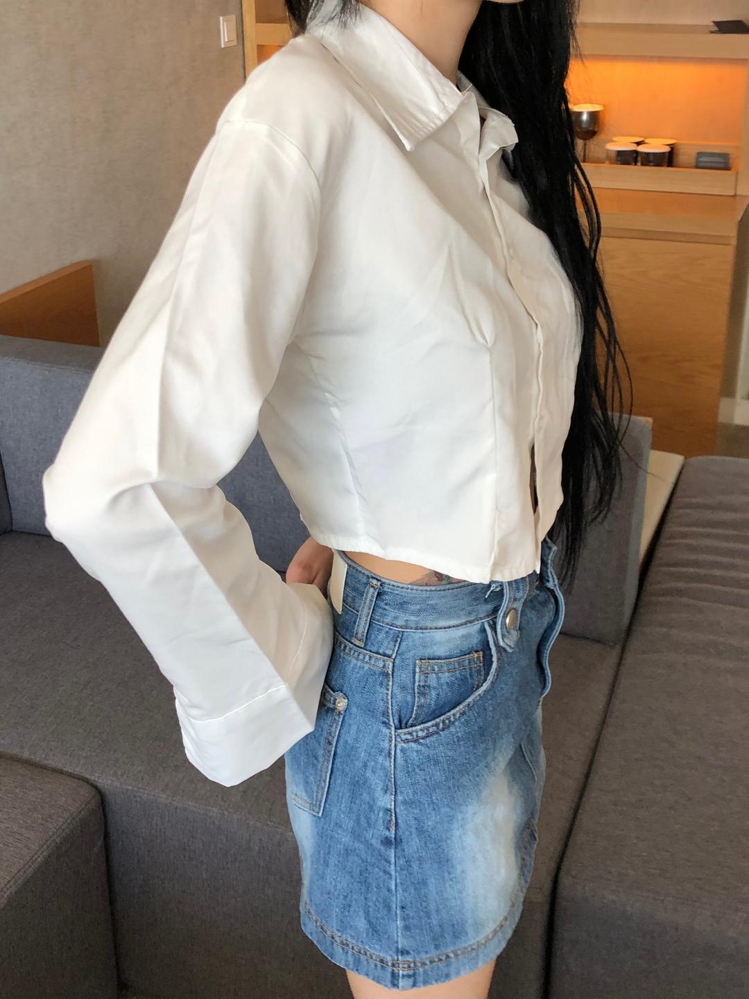 White crop Shirts