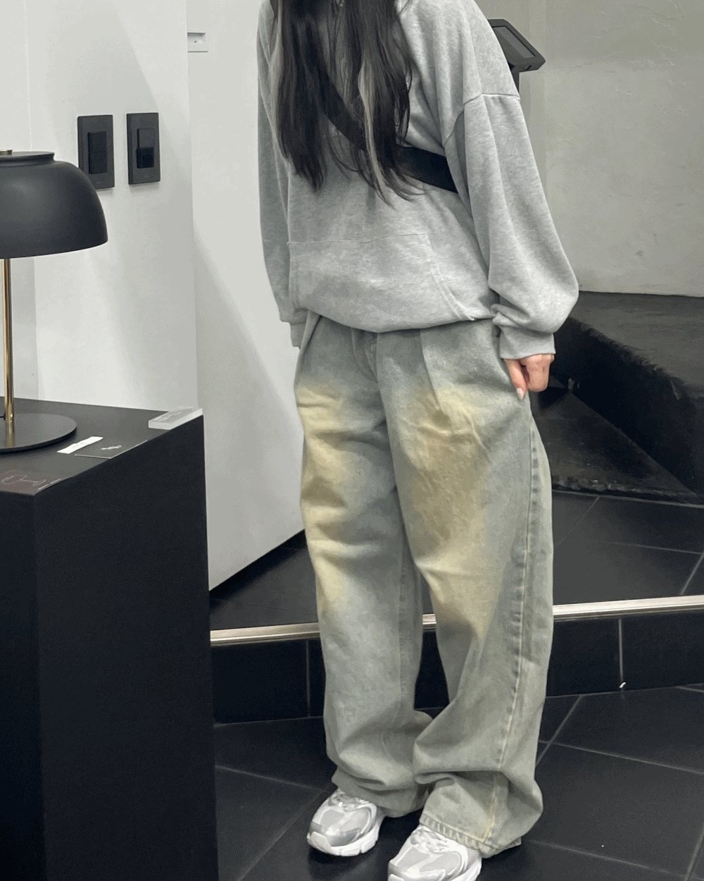 [unisex] 바벨 원턱 빈티지 워싱 와이드 데님 (1 color)