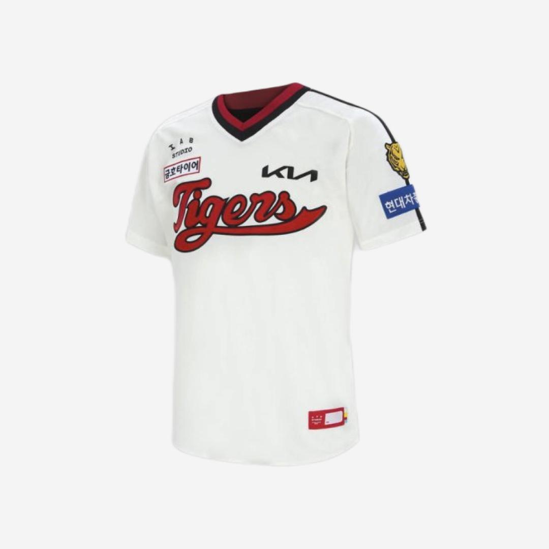IAB Studio x KIA TIGERS Icon Uniform White (Non Marking Ver.)