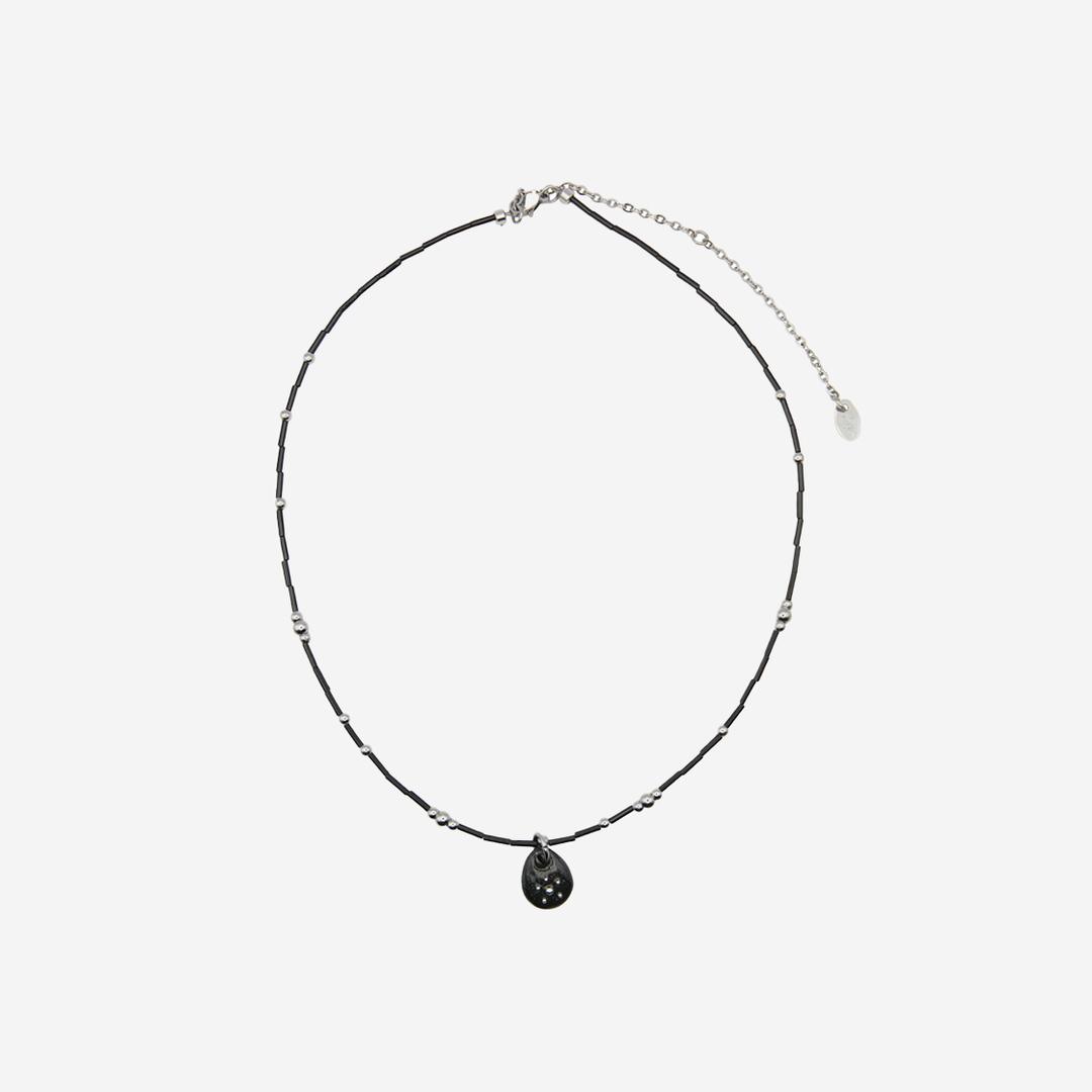 Nff stardust necklace black