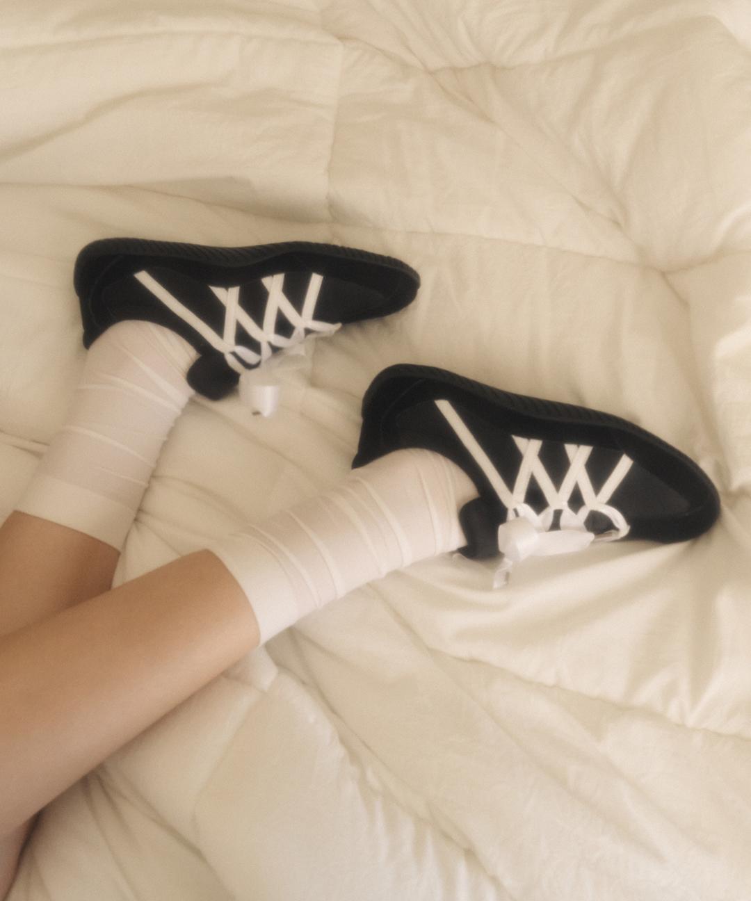 솔트앤초콜릿 (10/15 예약배송)[신예은 착용] 리네아 스니커즈 412430001 (1.5cm/2colors)