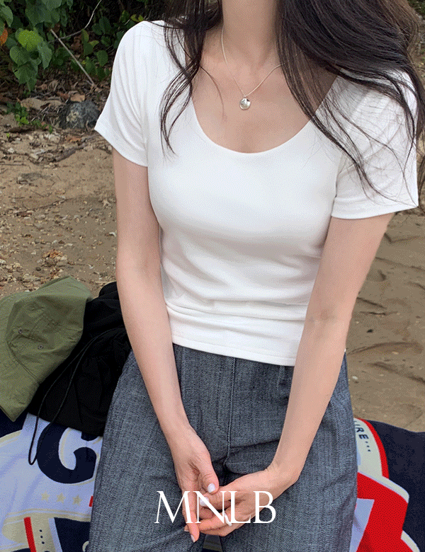 디어먼트 🌴[2만장돌파/S,M/기본티/이너티][직진배송][MNLB] 하프 클레어 유넥 쫀쫀 슬림 반팔 티셔츠