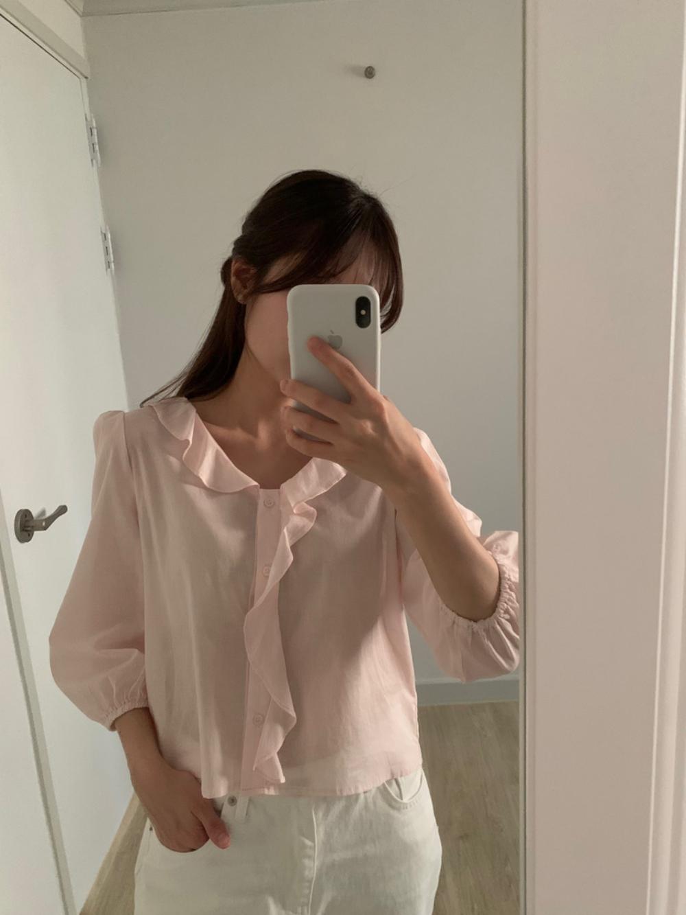 르라니 [핑크 당일] 피오니 프릴 블라우스 러플 셔링 bl (2color)