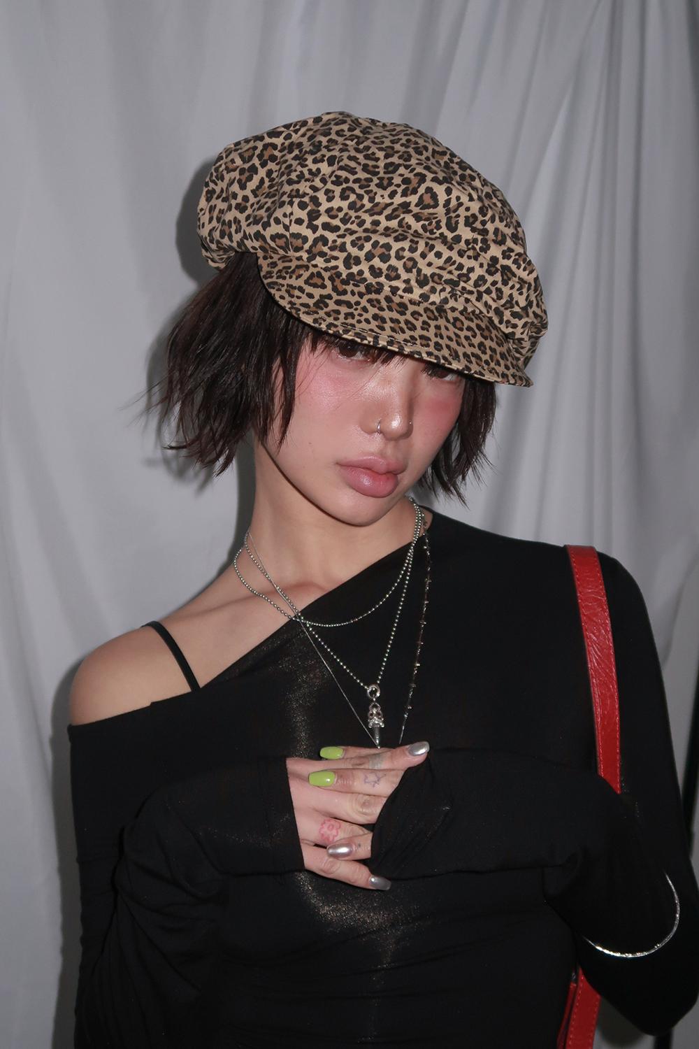 LEOPARD PUFF NEWSBOY CAP / 레오파드 퍼프 뉴스보이 캡