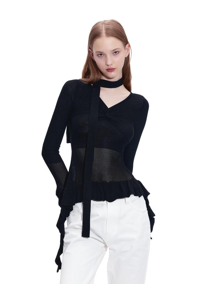 Queen Punching Frill Knitwear