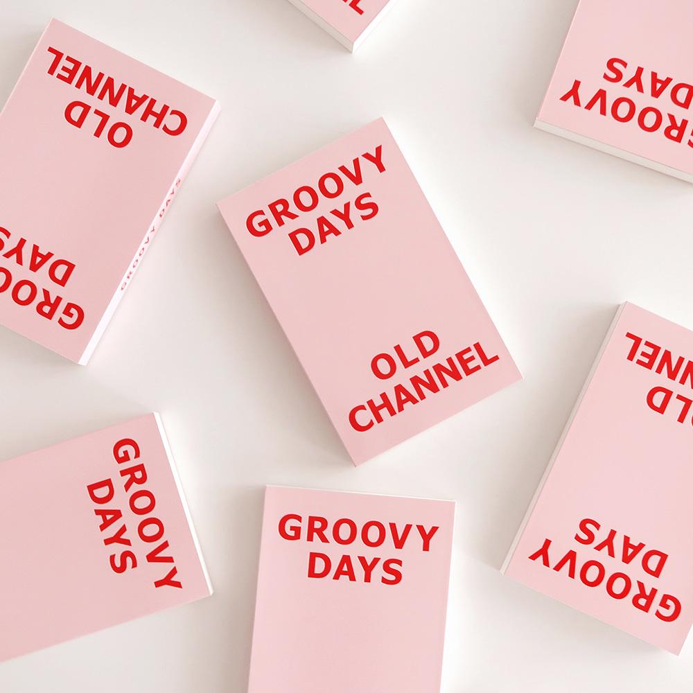 GROOVY DAYS DIARY - NEW PINK