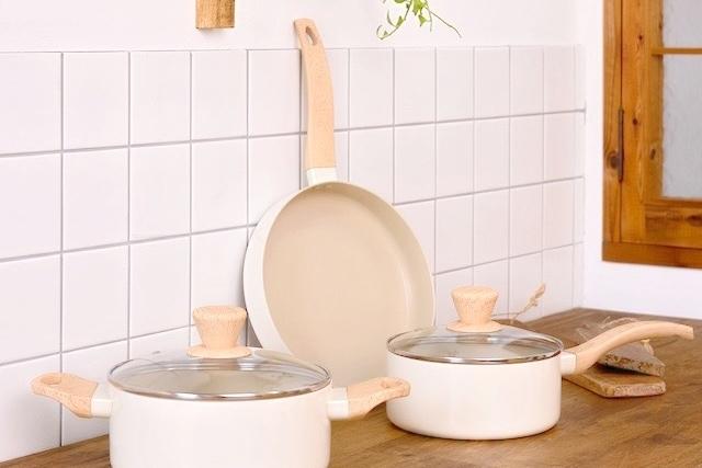 [리퍼] 크레마 냄비/후라이팬 3종 세트 (18편수+20양수+24후라이팬+뚜껑포함)