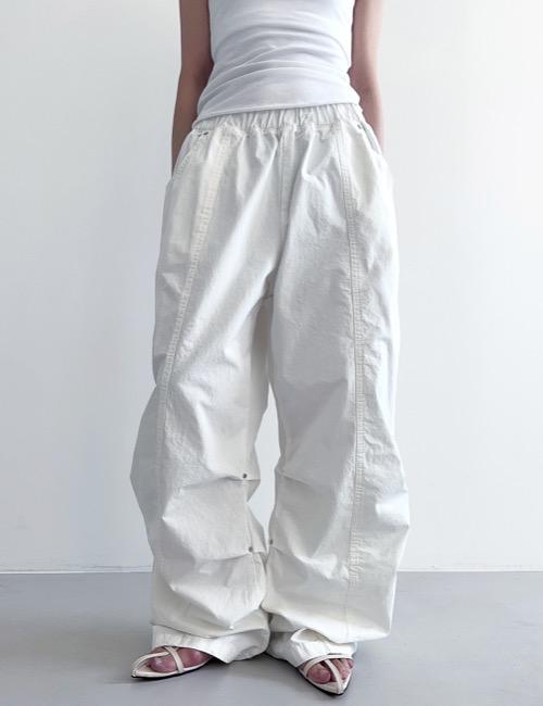 로웨어 banding parachute cotton pants
