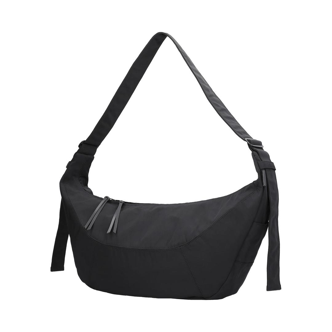 Voyager Bag (Medium) / Black