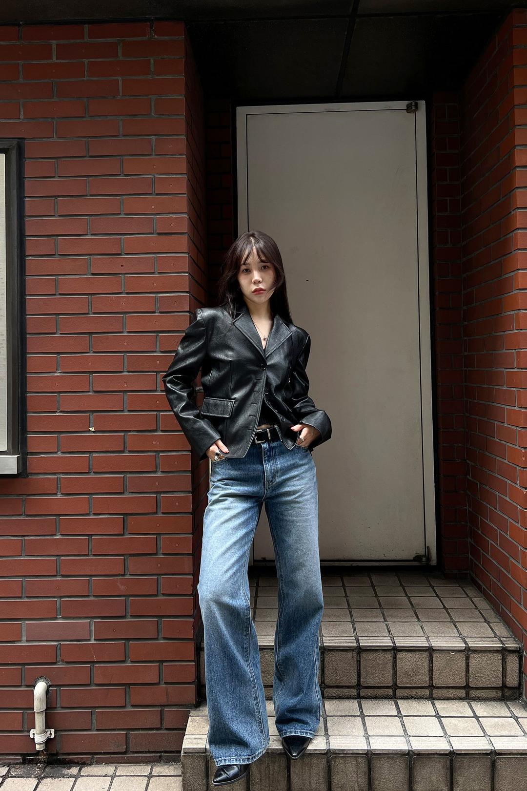 [L/V] Origin Flare Jean