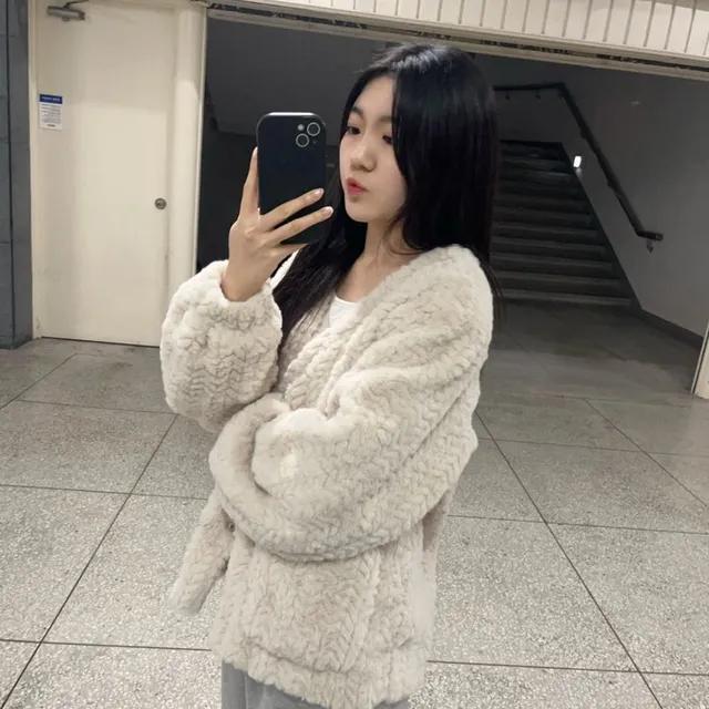 겨울 밍크 퍼 루즈핏 브이넥 퍼자켓 노카라퍼자켓 밍크퍼자켓 루즈핏퍼자켓 브이넥퍼자켓