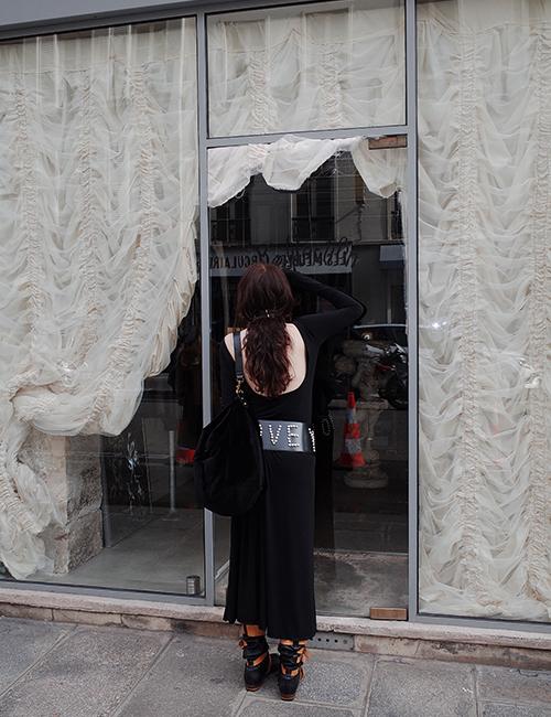 backless maxi dress in black